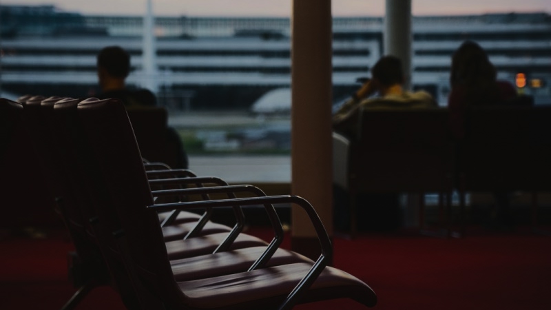 Airport, train station and long-distance transfers